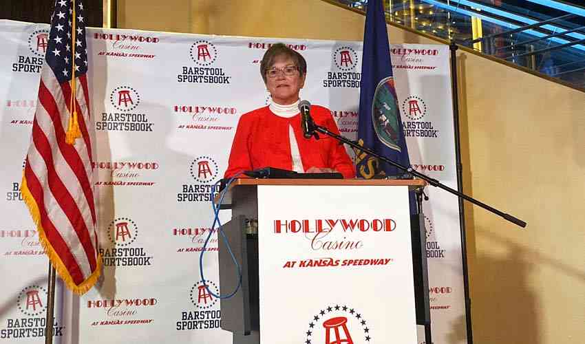 laura kelly welcomes in state betting soft launch kansas Kansas' real money sportsbook soft launch kicked off today at noon.